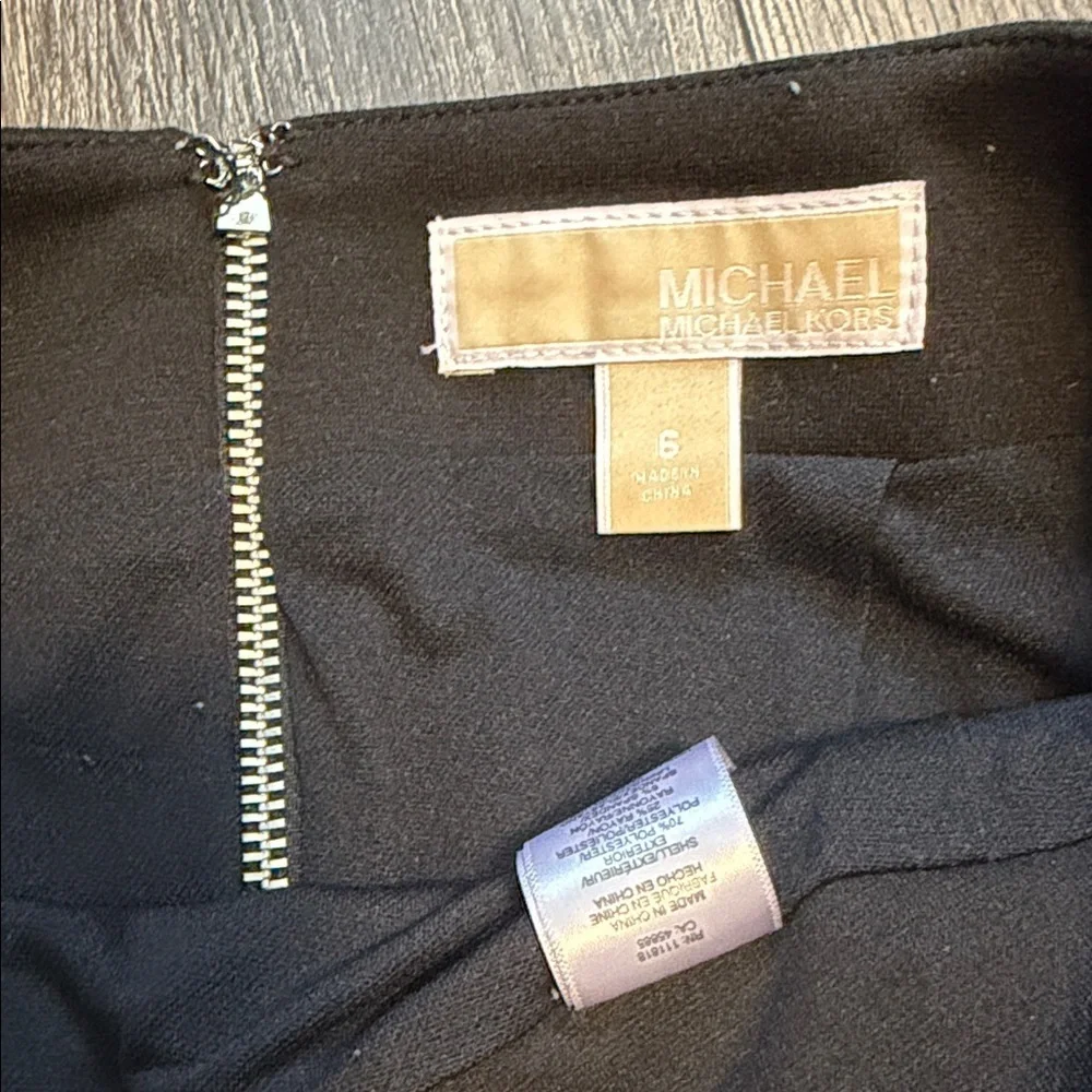 Michael Kors Elegant Black Zippered Women's Skirt